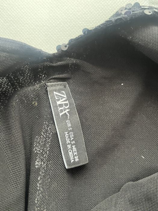 Rochie cu paiete Zara