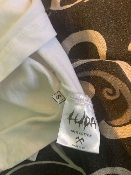 Тениски на ЛУДА S/M