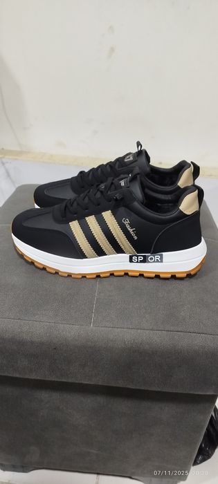 Krasovkalar obuflar optom