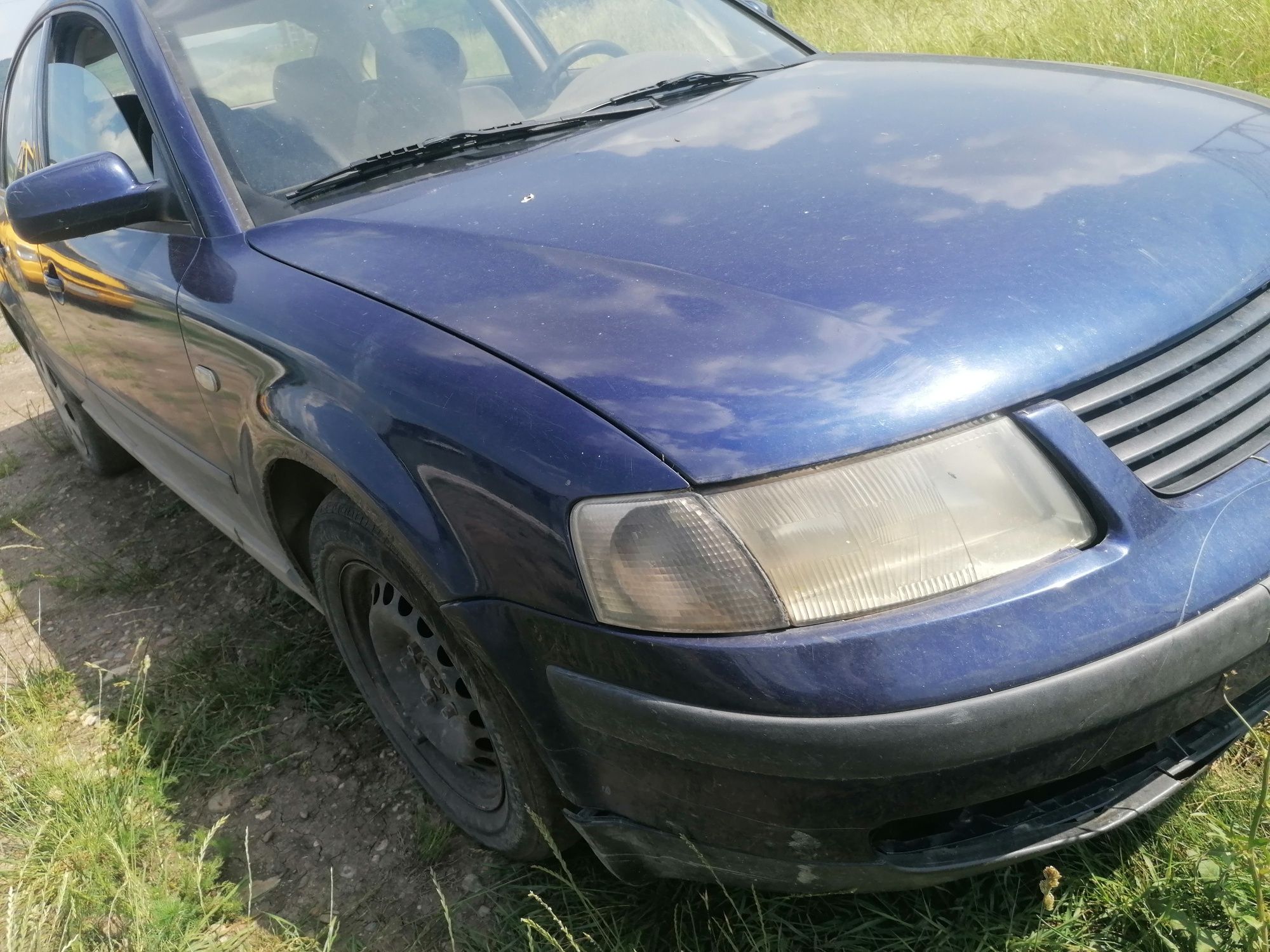 Wv passat B 5 1.9 Faruri stopuri motor cutie usi etc