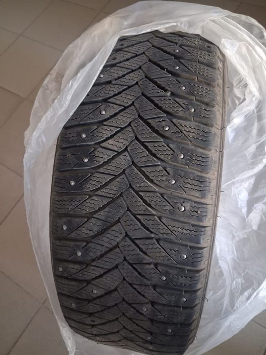 Шины зимние 215/60/16
