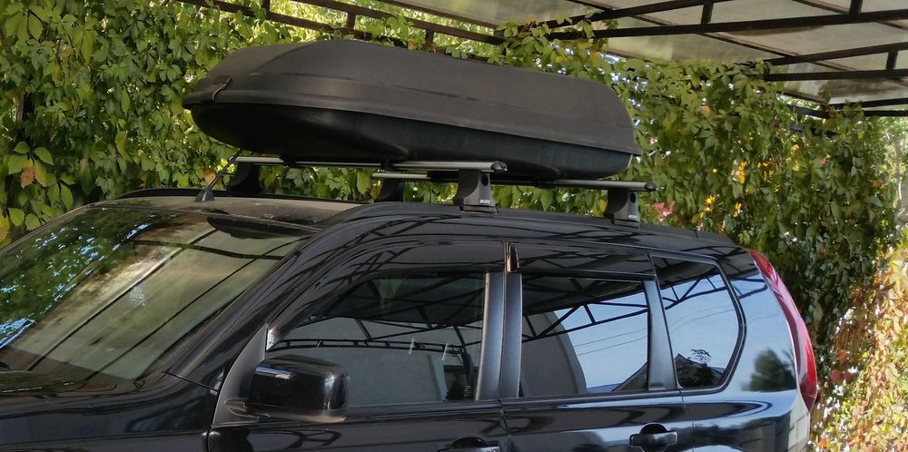 Автобокс на крышу черный