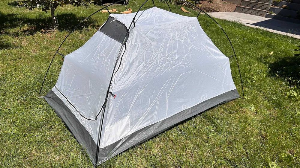 Cort Quechua 2 persoane