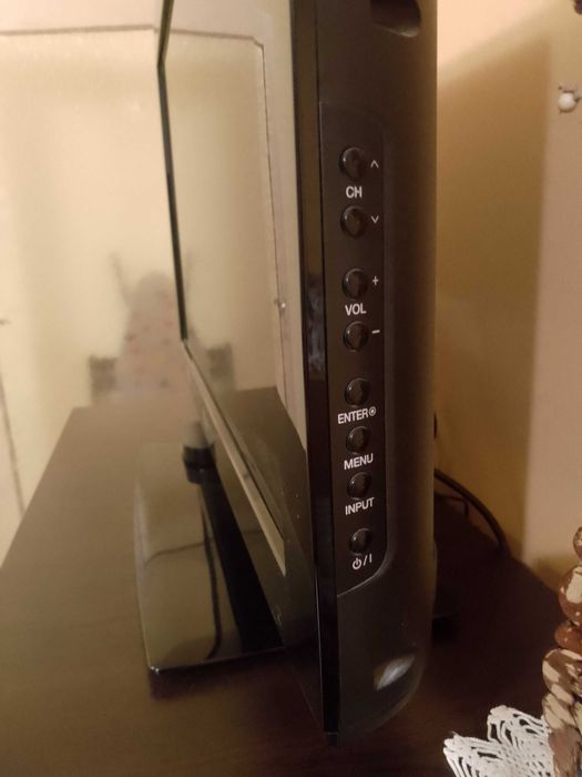 Продавам телевизор LG