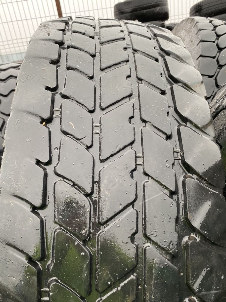 445/95r25