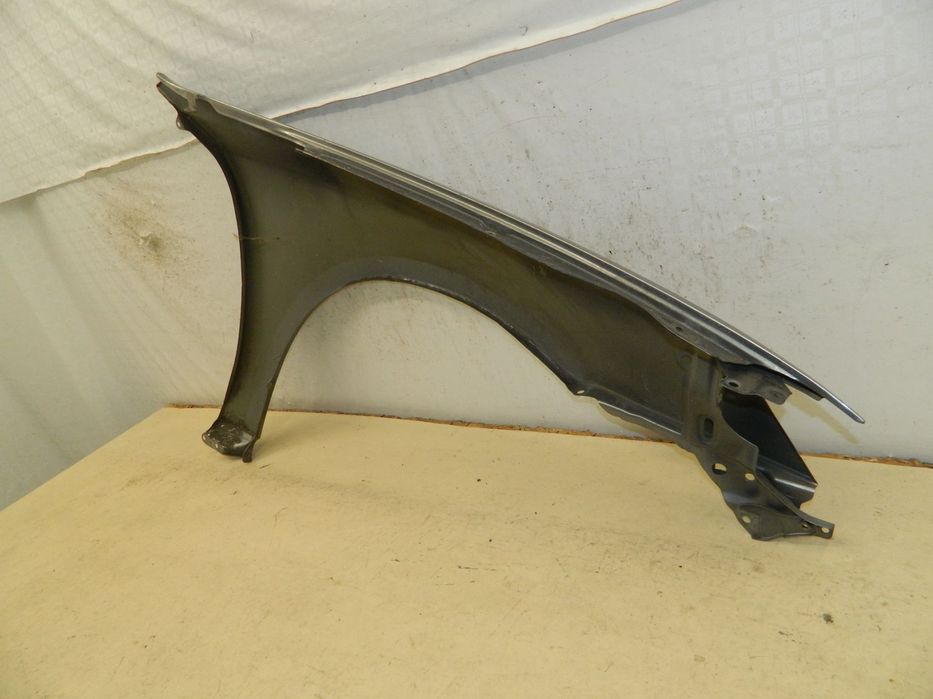 Aripa stanga fata Subaru Legacy  /  Outback, 2003, 2004, 2005, 2006, 2007, 2008, 2009