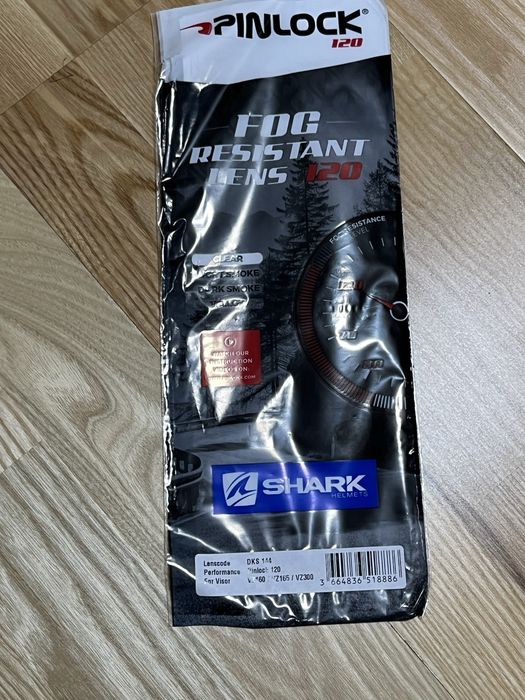 Vand casca SHARK SPARTAN RS CARBON skin 24, nefolosita (noua)
