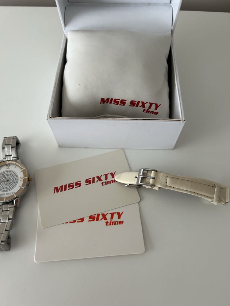 Часовник Miss Sixty ЗАПАЗЕН