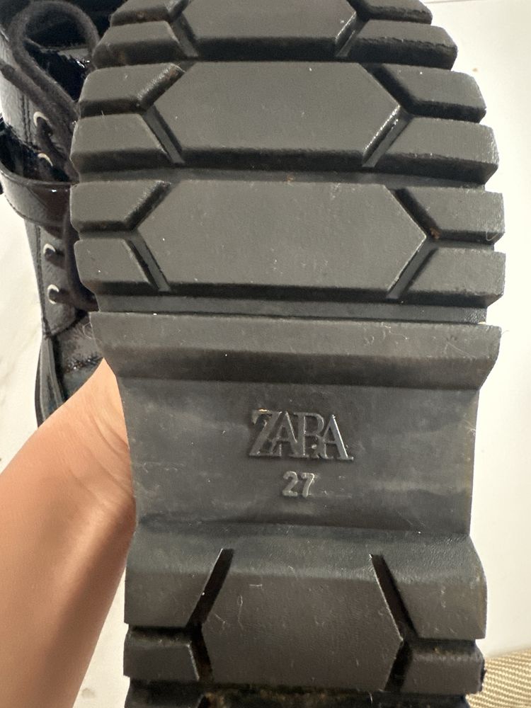 Детски боти Zara 27 номер