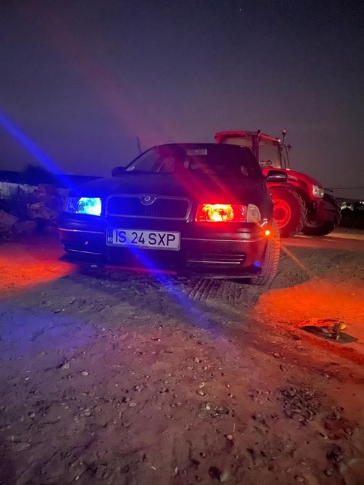 SKODA Octavia 1 Motor 1.6 benzină