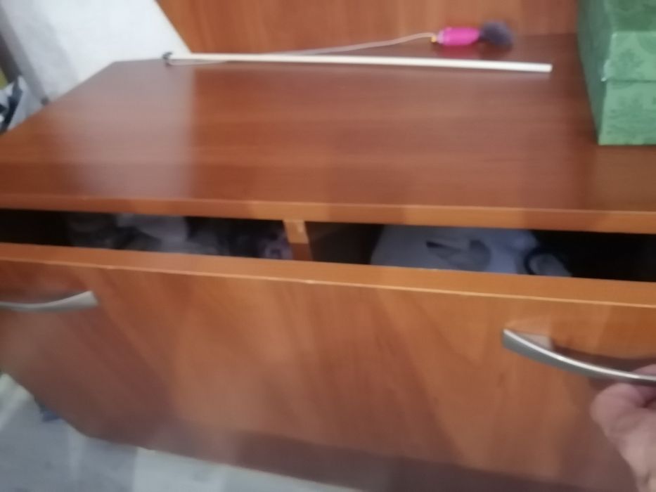 Продам прихожую, б/у.