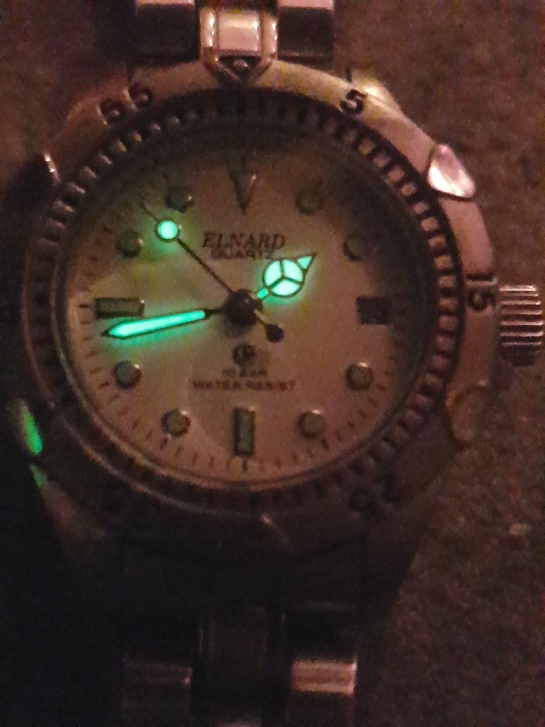 Superb ceas de dama diver 100m Elnard date