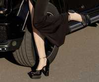 Туфли чёрные на высоком каблуке (15см)