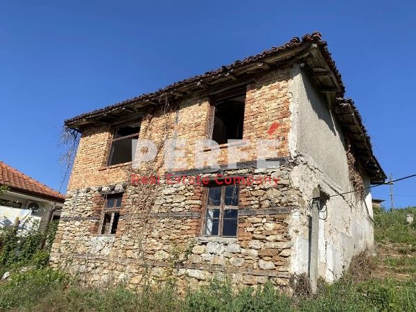 Къща в Бургас, област-с.Индже войвода площ 80 цена 40000