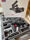 Gimbal Stabilizator pe 3 axe Professional Zhiyun Weebill lab, Load 3Kg