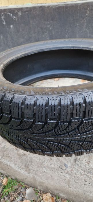 Pirelli 245/45 R19