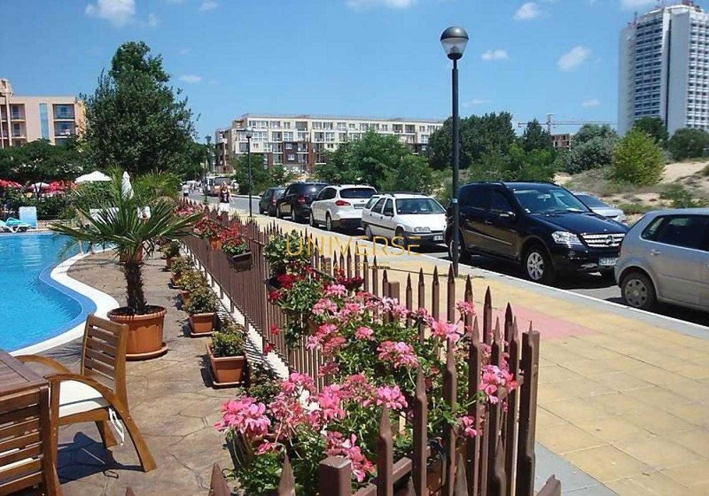 1+1 апартамент на първа линия море в Слънчев бряг.#5001