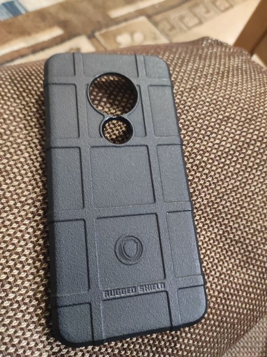 Nokia 6.2 с кейс за удароустойчивост