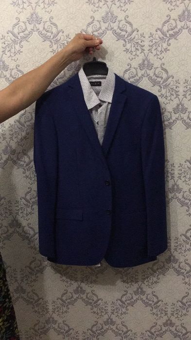 Продам костюм новая