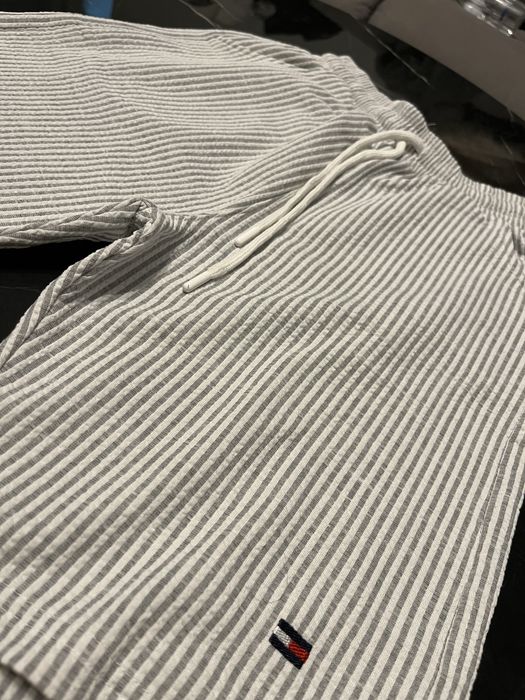 Pantaloni scurti - TommyHilfinger