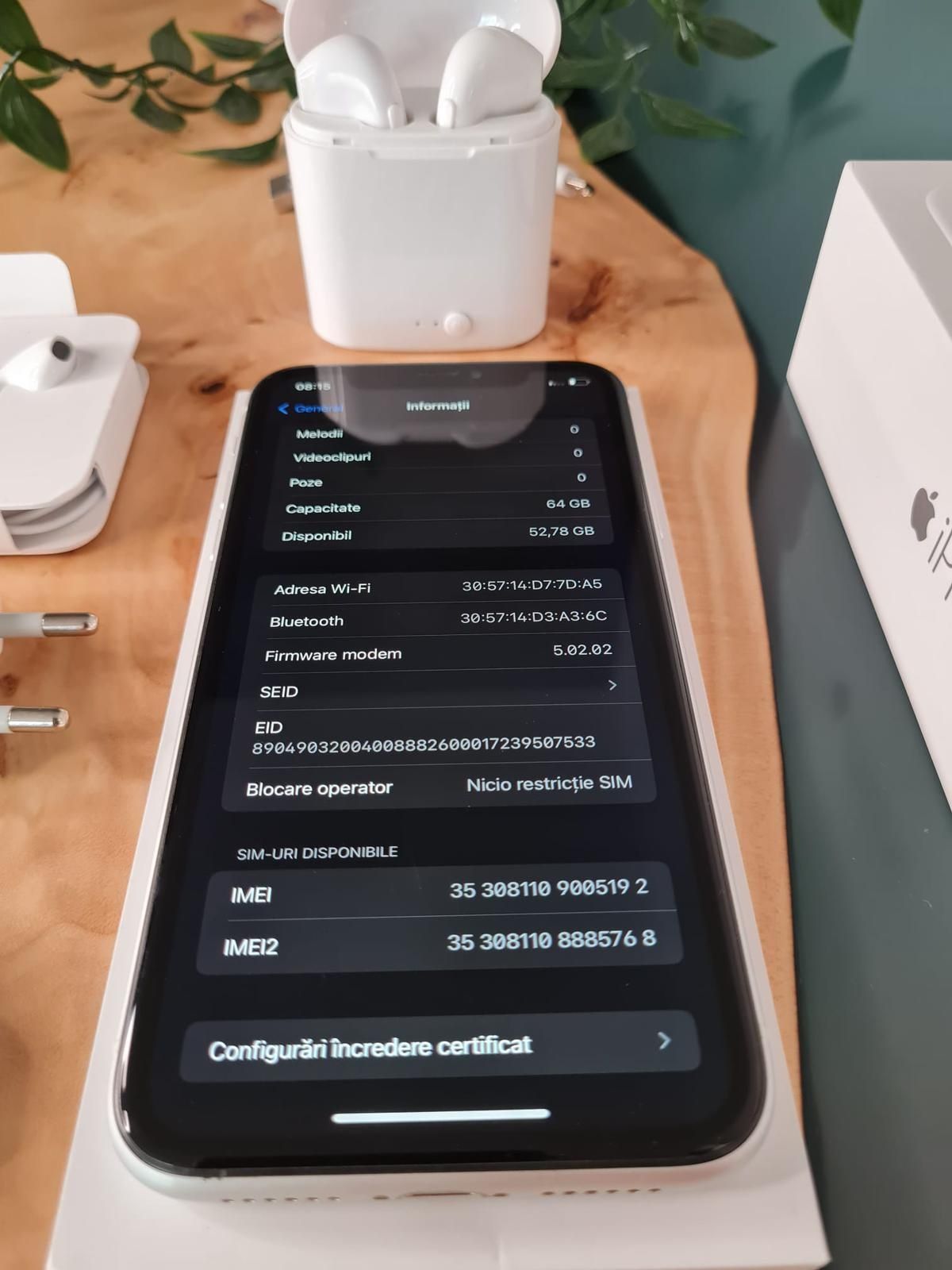 iPhone Xr, 64 GB, silver, 90% baterie, impecabil, airpods + accesorii