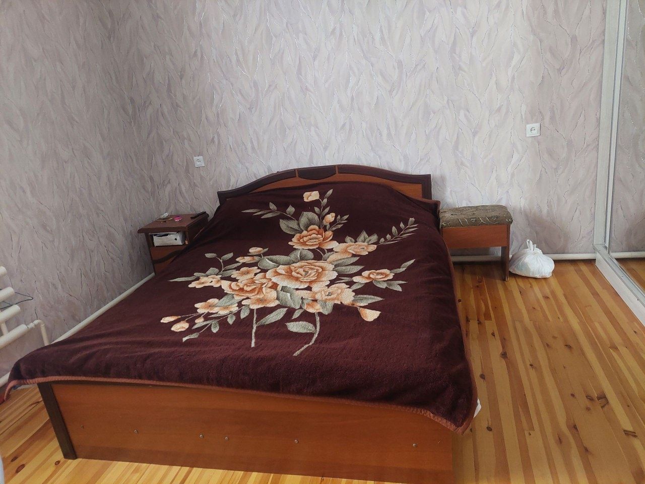 Спальный гарнитур сотилади