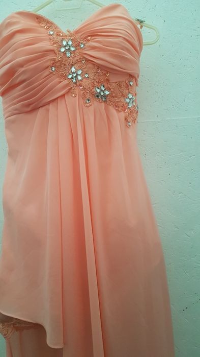 Rochie ocazie dantelă și voal