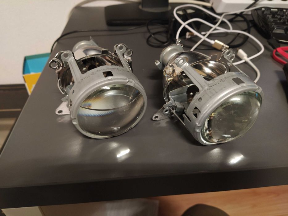 Рефлектори с лупи за къси светлини на Алфа 159