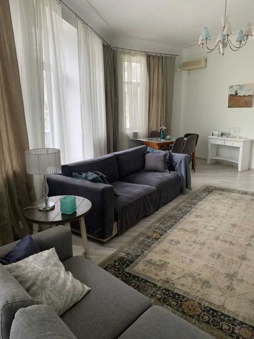 Дава се под наем Тристаен апартамент в София, Център - 100 кв.м за 561 € - Снимка #3