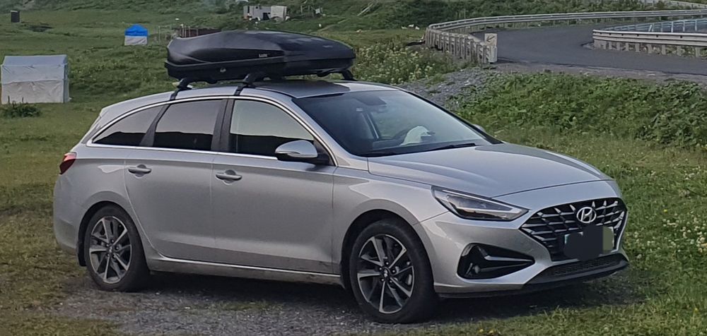 Багажник на крышу, автобокс Lux