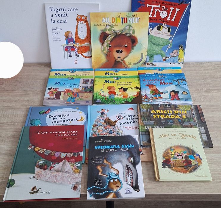 Vand lot Diverse cărți pentru copii
