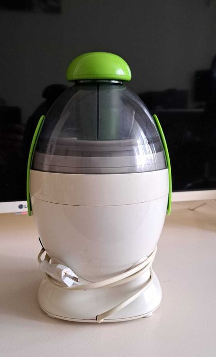 Storcător centrifugal superior de 200 W