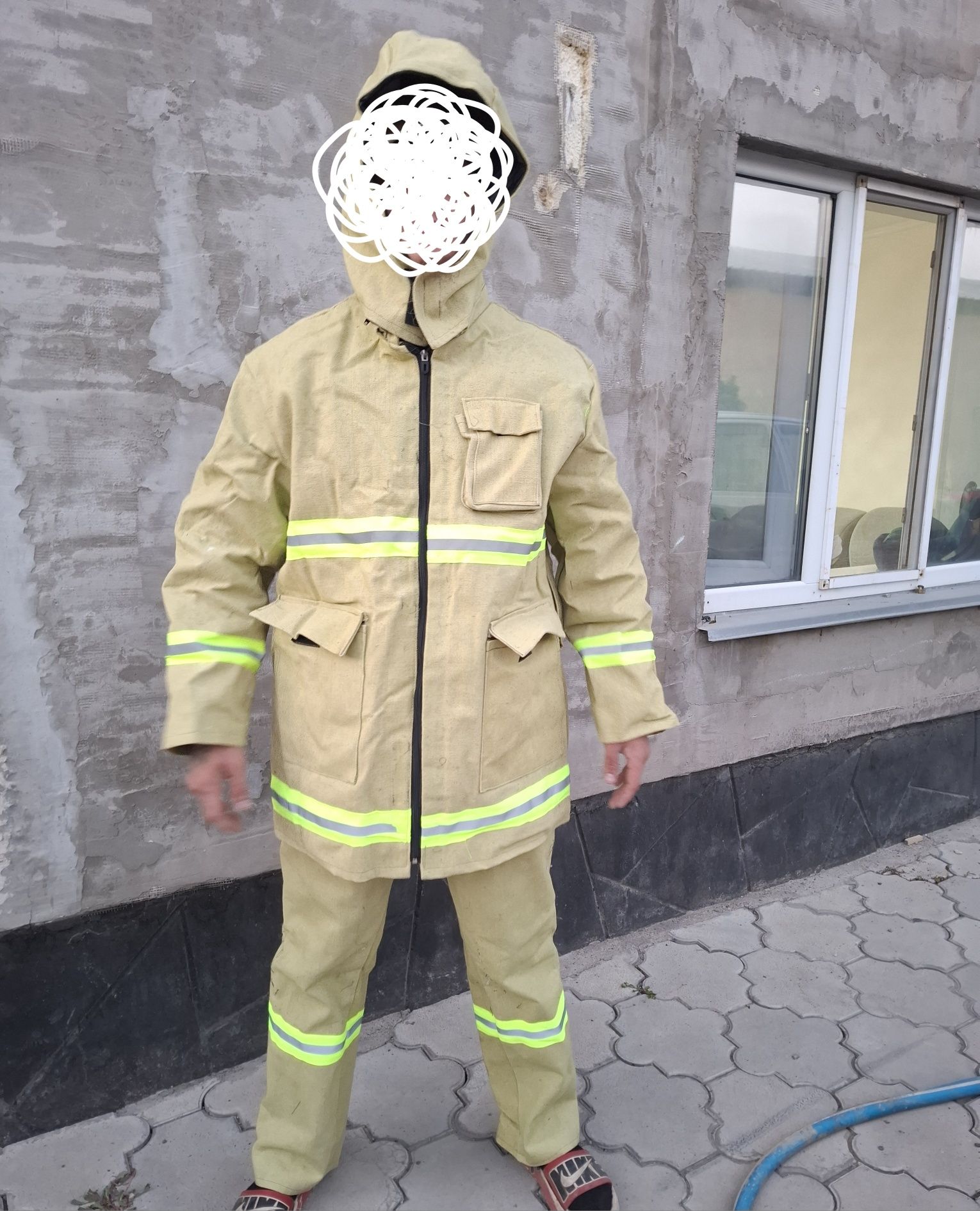 Костюм пожарного