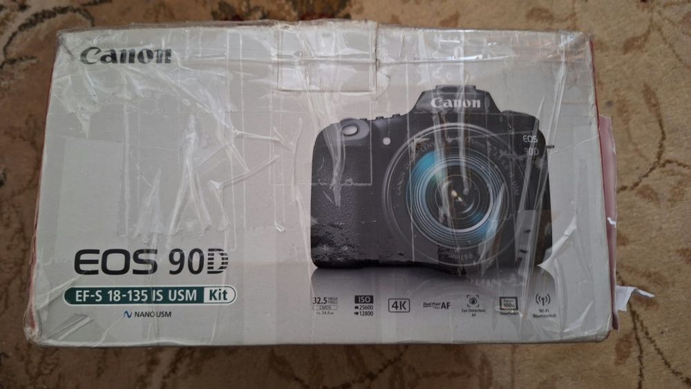 Canon 90d profesional+sigma 17-70mm+grip+acumulatori+incarcator