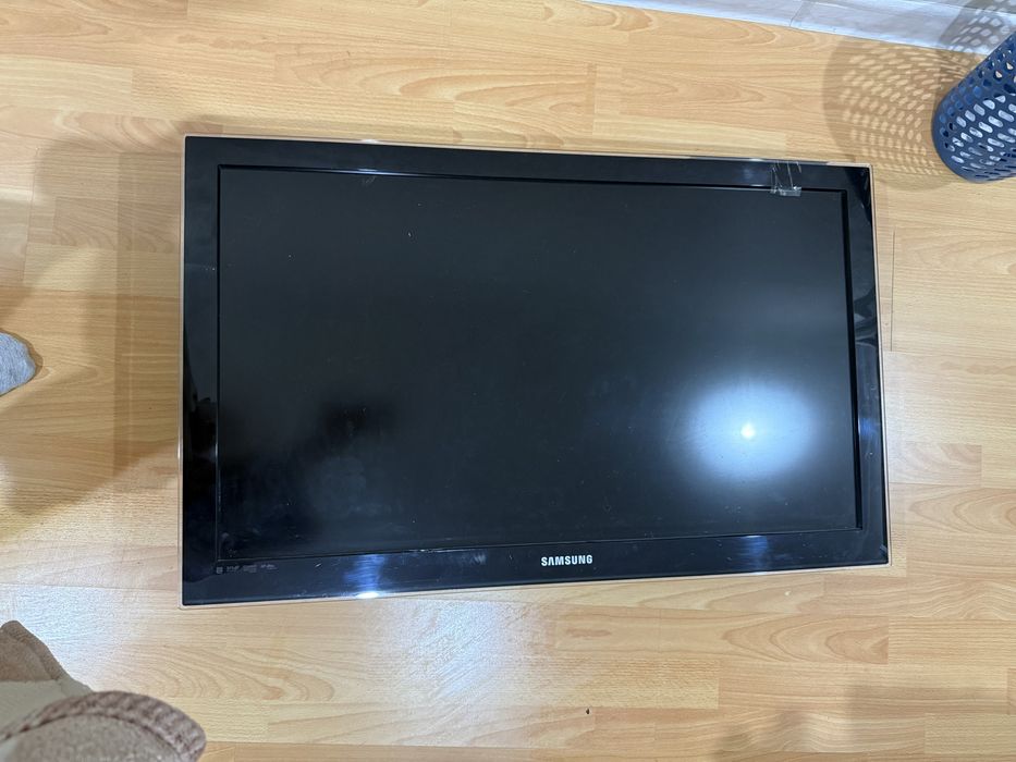 Телевизор самсунг кабальное