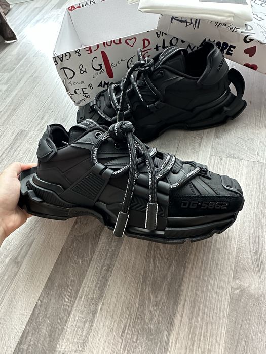 Adidasi Dolce Gabbana Space 2025