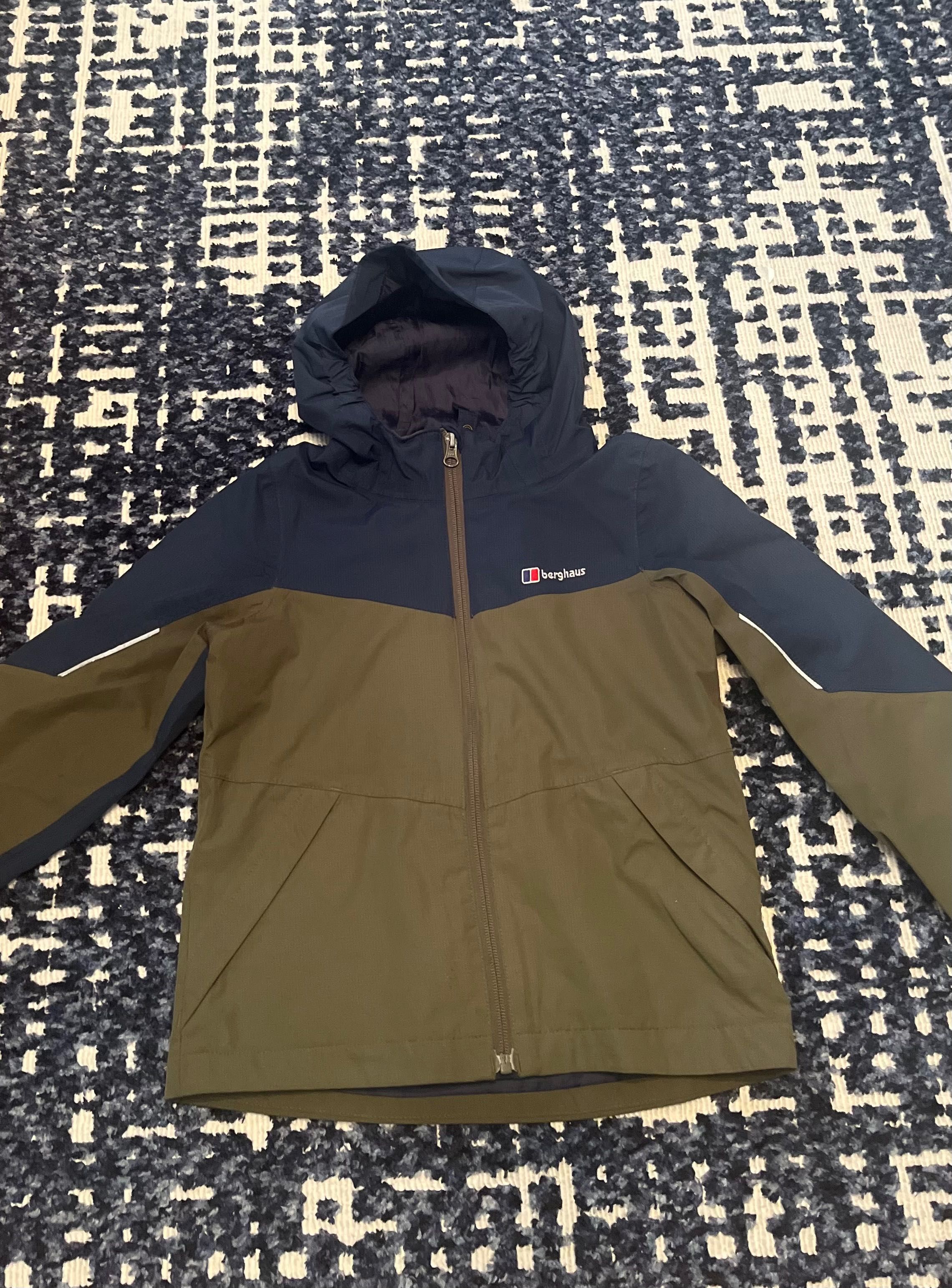 Berghaus детско яке за момче момиче 5-8 години зимно и пролетно