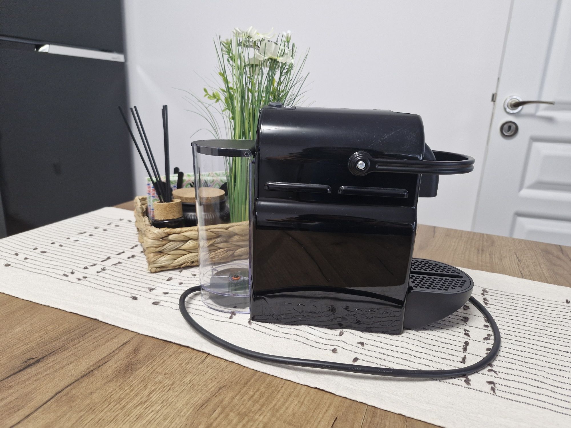 Кафемашина Delonghi Nespresso Inissia