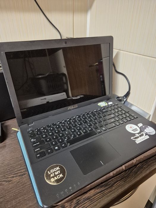 Laptop pentru piese