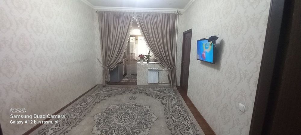 Срочно продаётся квартира в Яшнабадском районе Дубовый 2/1/4