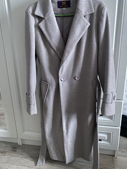 Продается пальто