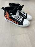 Adidasi tip converse