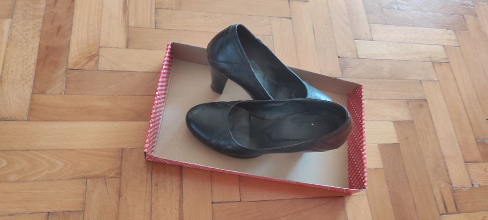 [SALE] 4бр.Дамски обувки 35-36 номер