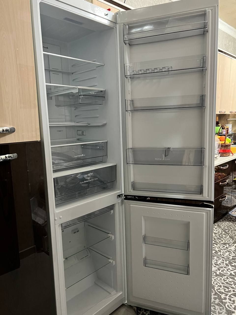 Холодильник двухкамерный   с дисплеем Atlant