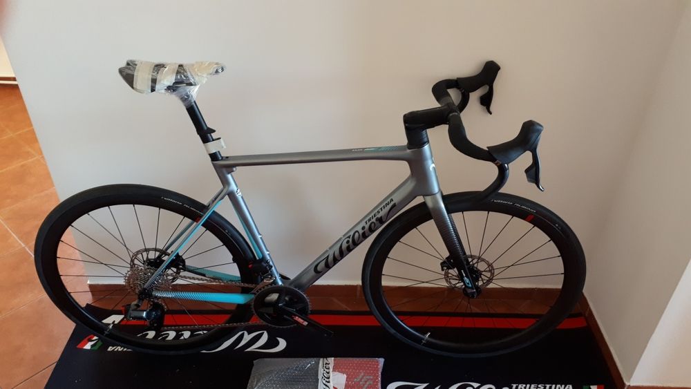Vand cursiera race Wilier 0 SL SRAM  Rival AXS 2x12