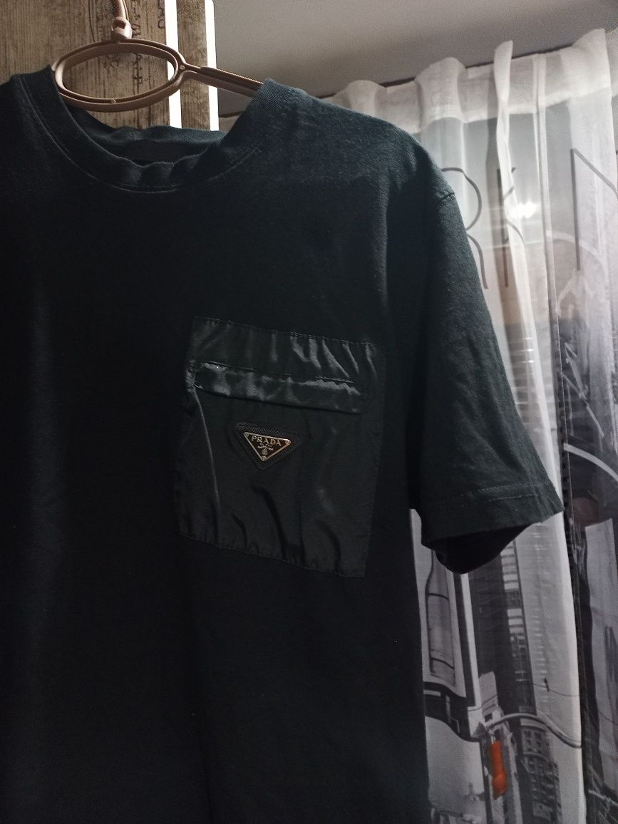 Оригинална тениска Prada