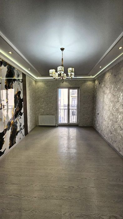 2 xonali kvartira sotiladi