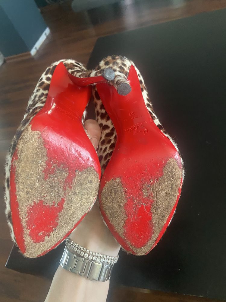 Обувки от естествена кожа с косъм Christian Louboutin