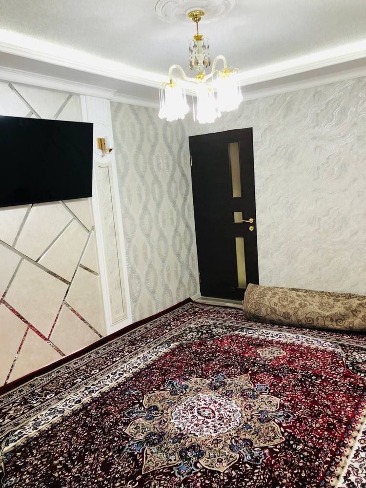Квартира в аренду Согдияна Париж 3 комнатная