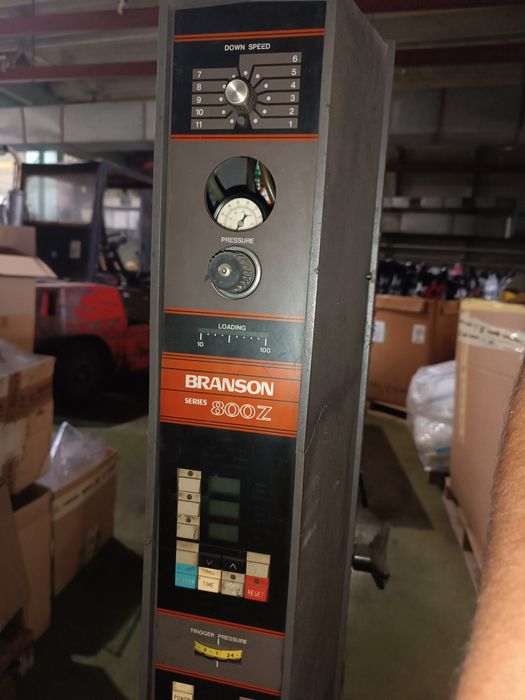 Ултразвукова преса за заваряване на пластмаса Branson 8400Z